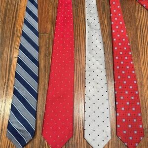 Lot Of 4 Brooks Brothers Men’s 100% Silk Preppy Neck Ties Italy